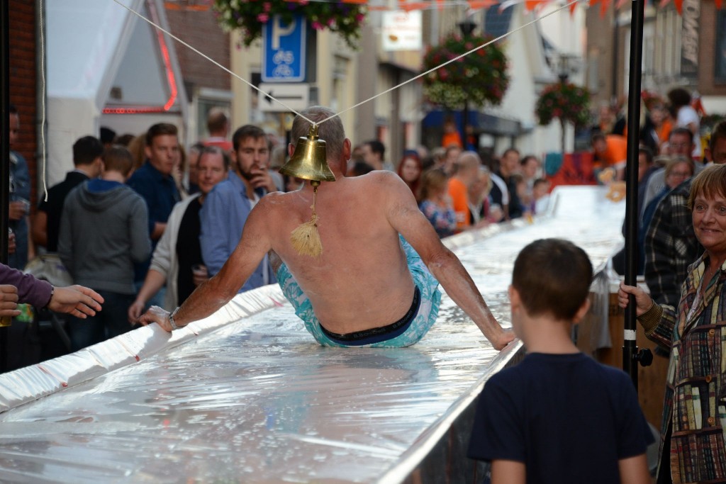 ../Images/Donderdag kermis 544.jpg